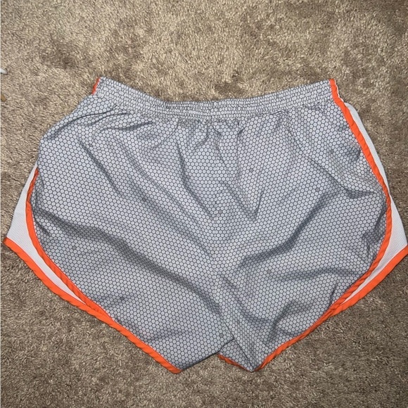 Nike Dri Fit Running Shorts Women’s Lined Gray and Orange Size Medium - Picture 4 of 6